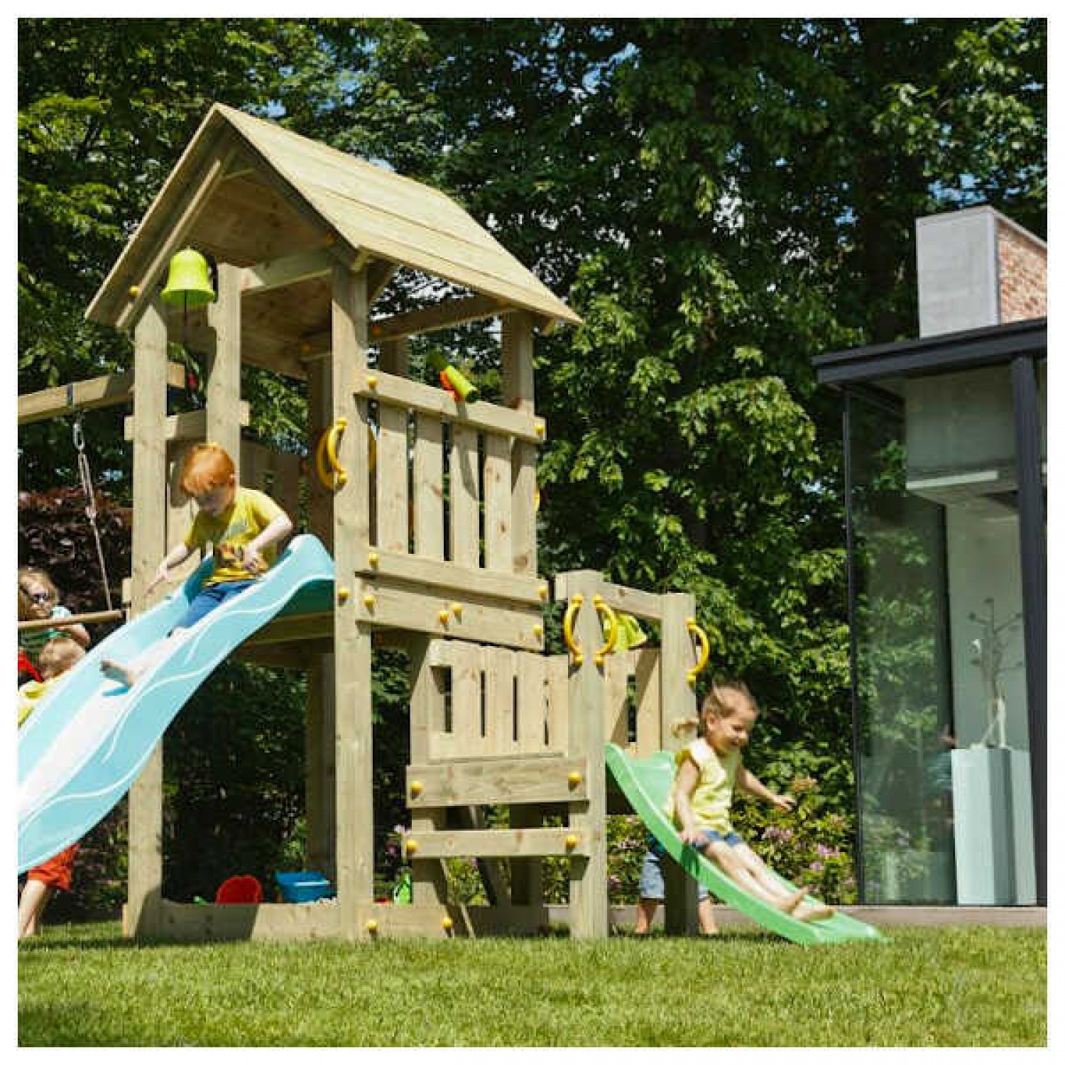 Playground hot sale slide platform